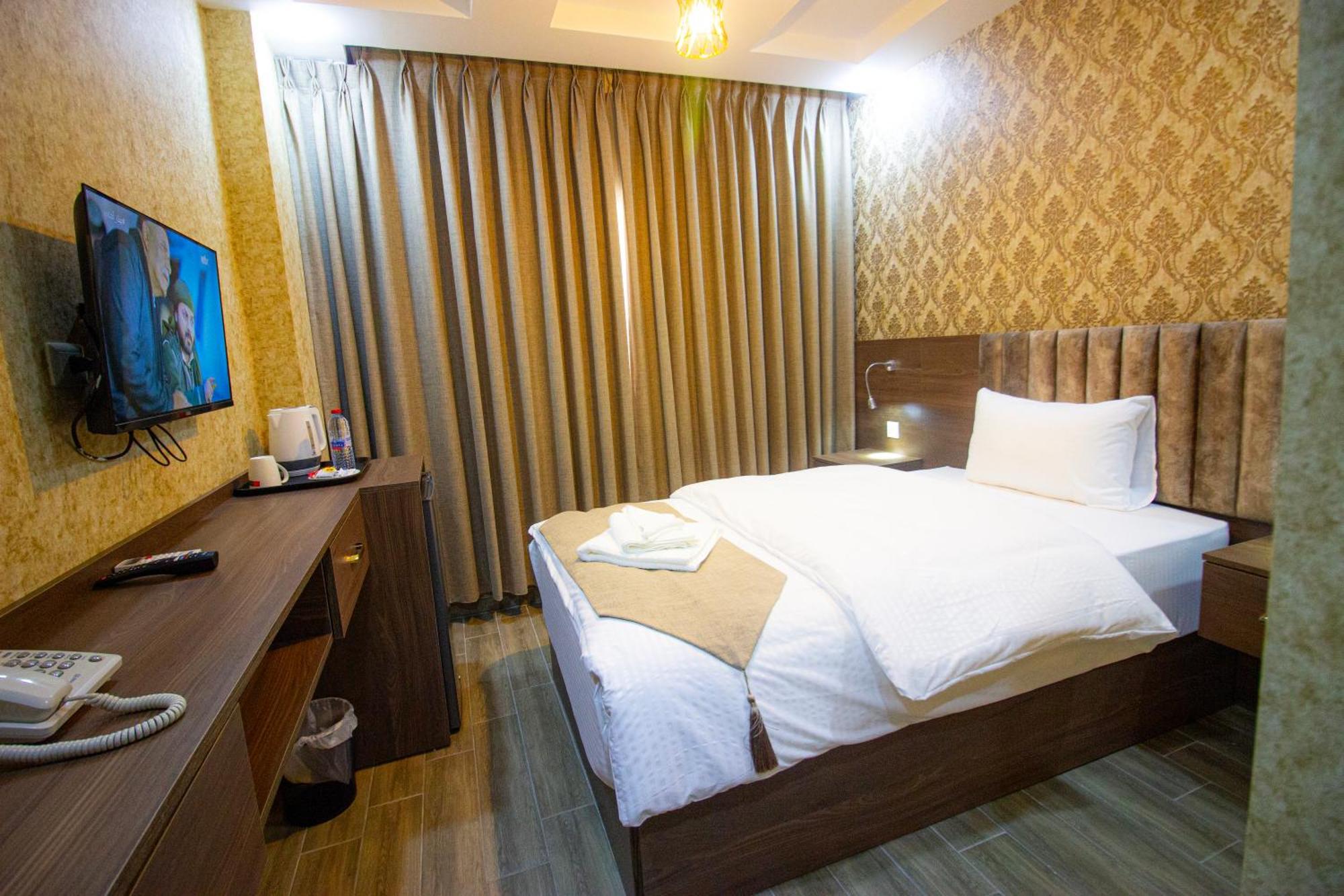Beirut Hotel 2 New Amman Esterno foto